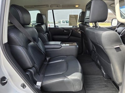 2017 INFINITI QX80 THEATER PACKAGE