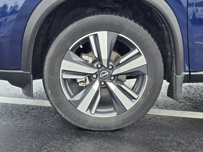 2024 Nissan Rogue SL