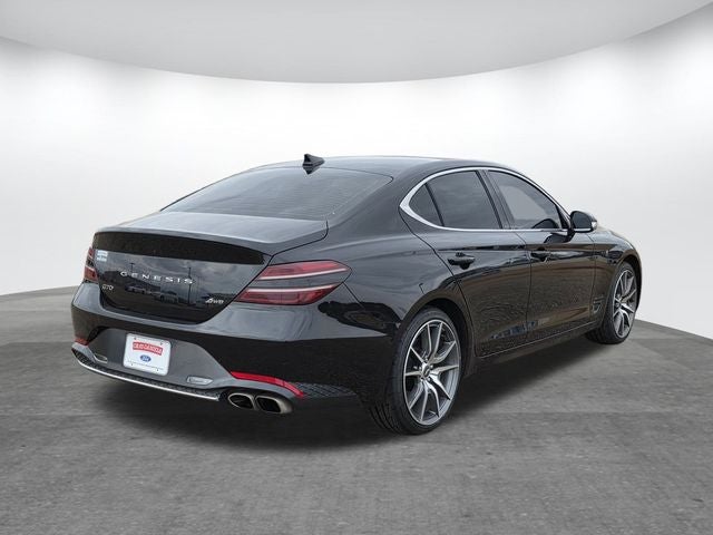 2023 Genesis G70 2.0T