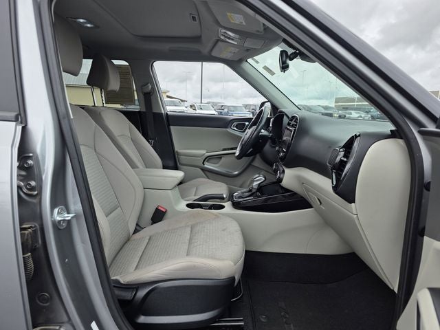 2022 Kia Soul EX