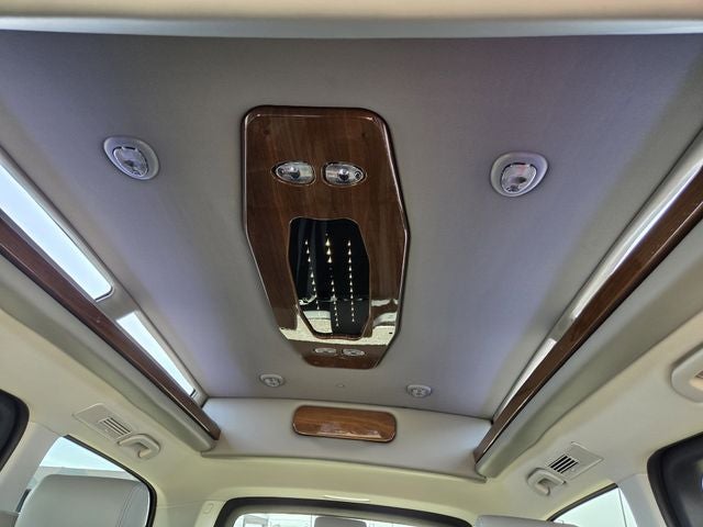 2023 Mercedes-Benz Metris Passenger