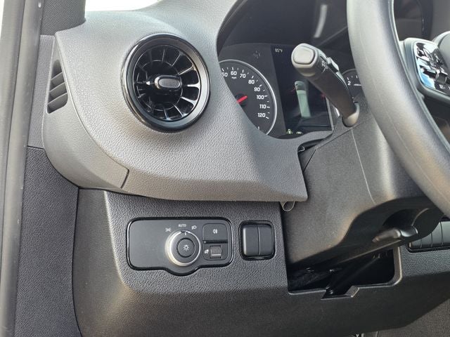 2024 Mercedes-Benz Sprinter 2500 Passenger 170 WB High Roof