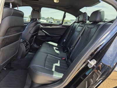 2022 BMW 5 Series M550i xDrive