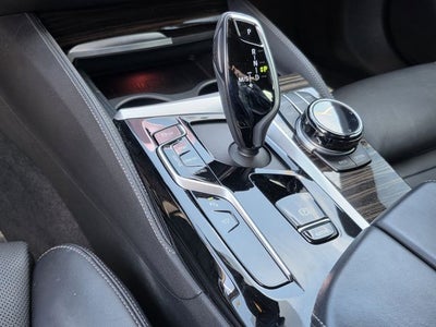 2022 BMW 5 Series M550i xDrive