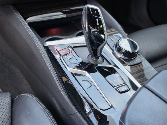 2022 BMW 5 Series M550i xDrive