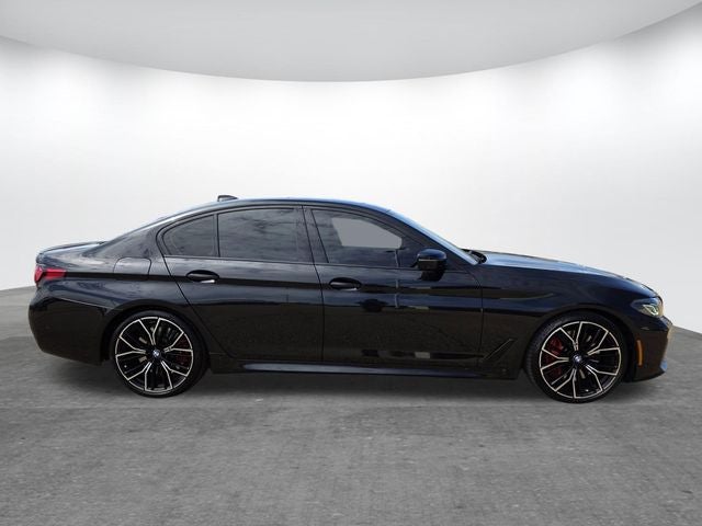 2022 BMW 5 Series M550i xDrive