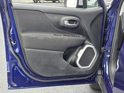 2021 Jeep Renegade Latitude Islander Edition