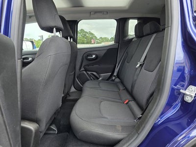 2021 Jeep Renegade Latitude Islander Edition