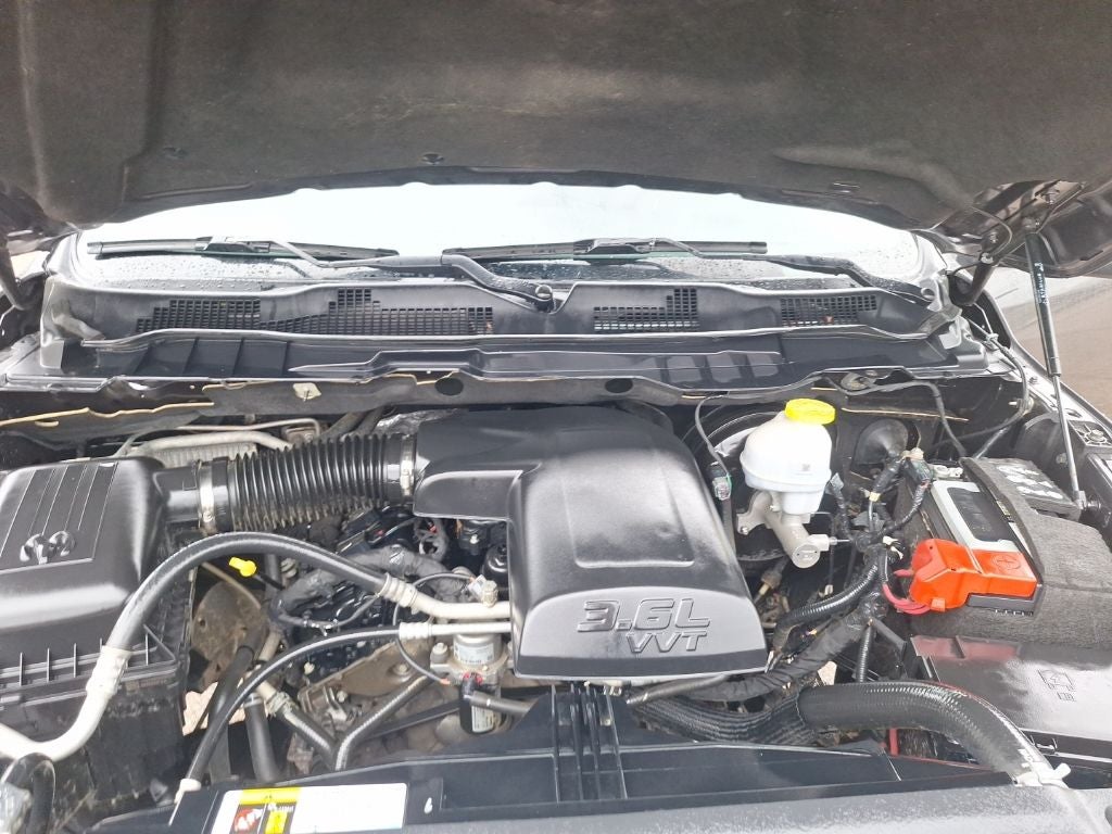 2024 RAM 1500 Classic SLT