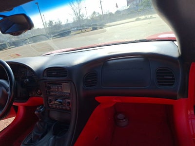 2004 Chevrolet Corvette Base