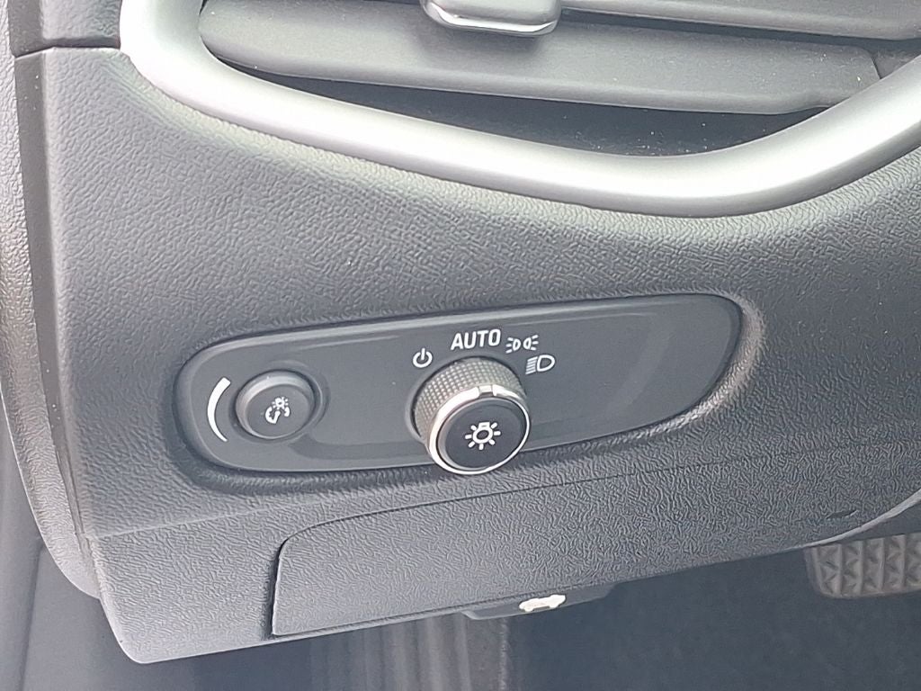 2023 Chevrolet Malibu 1FL