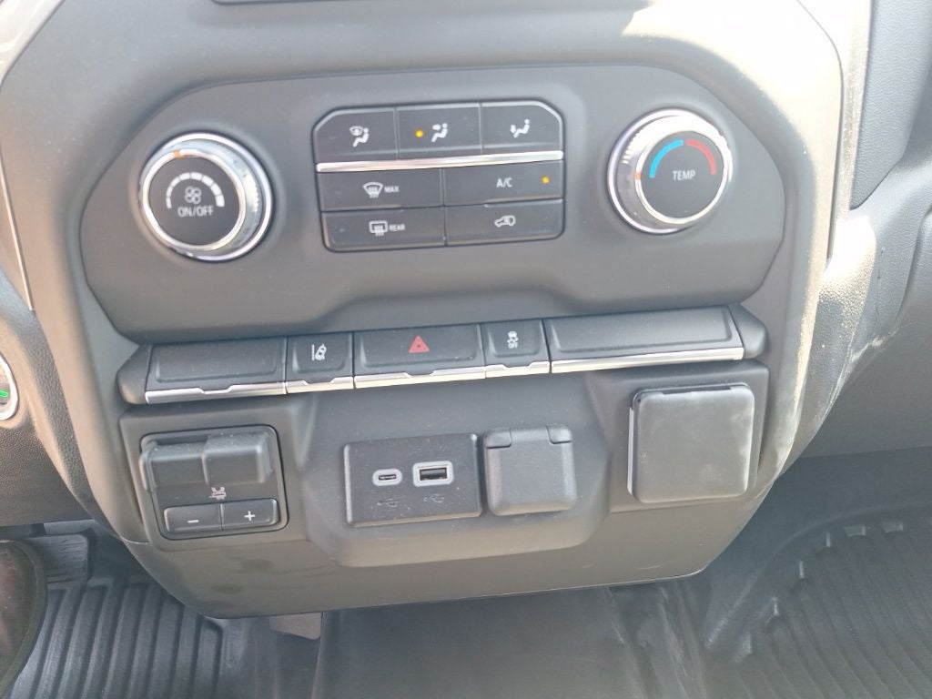 2025 Chevrolet Silverado 3500HD Work Truck