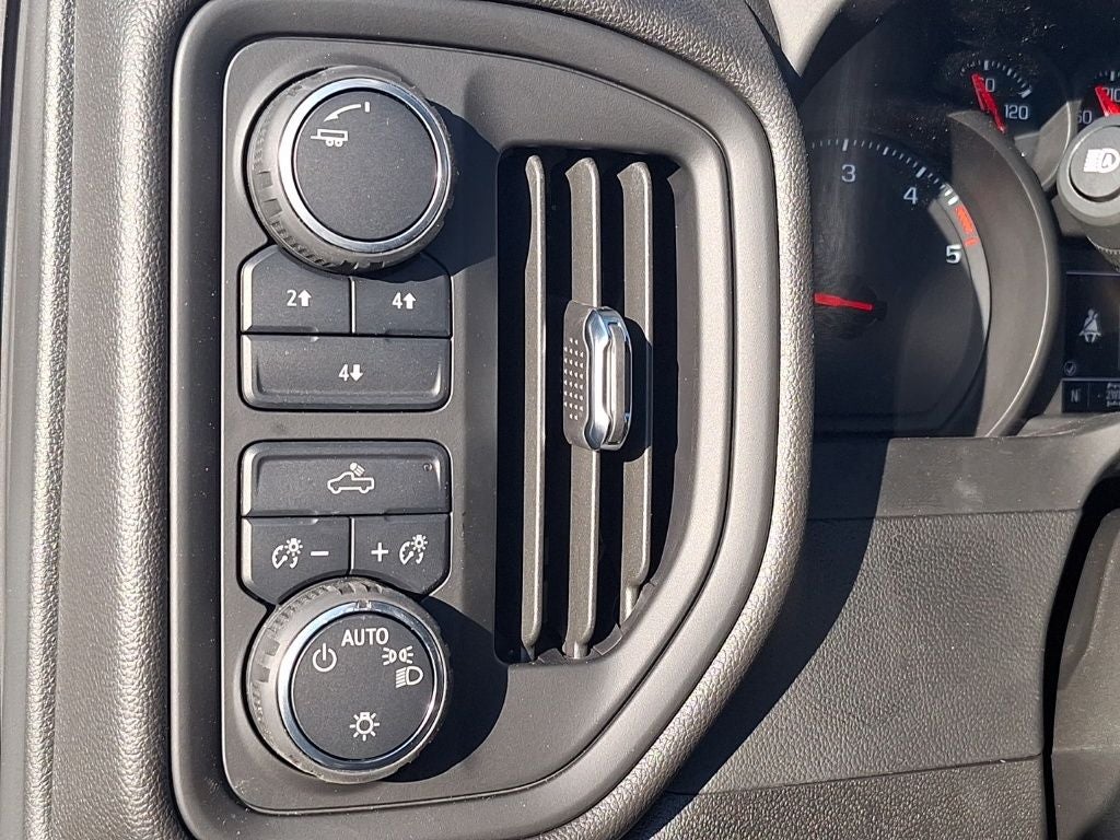 2025 Chevrolet Silverado 3500HD Work Truck