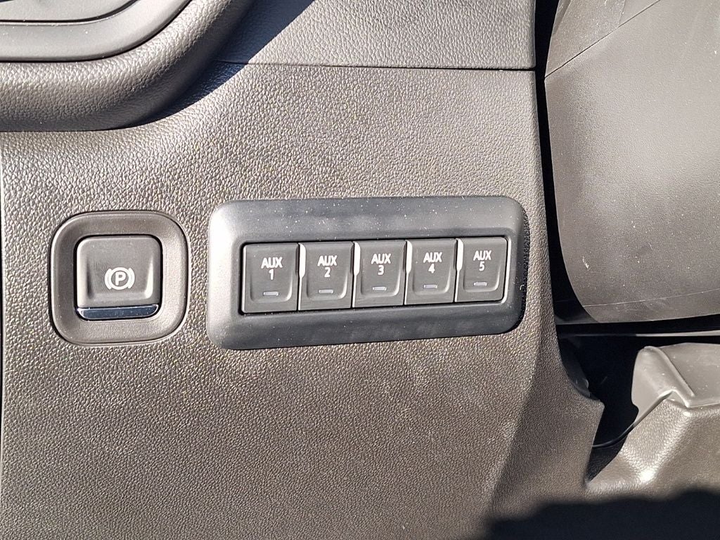 2025 Chevrolet Silverado 3500HD Work Truck