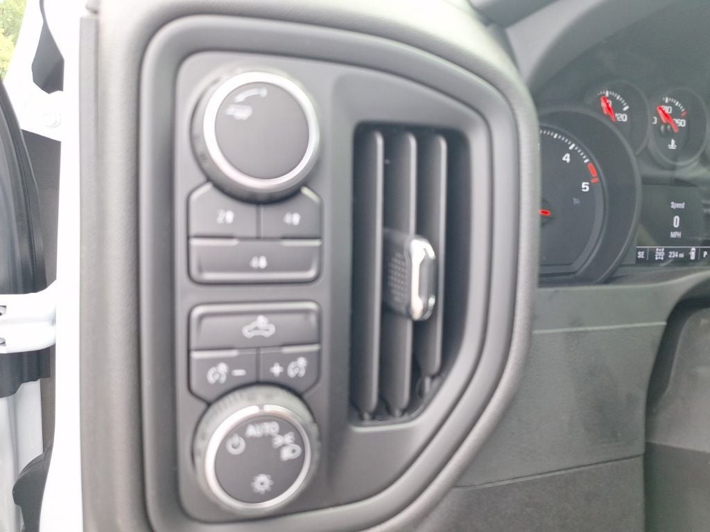 2025 Chevrolet Silverado 3500HD Work Truck