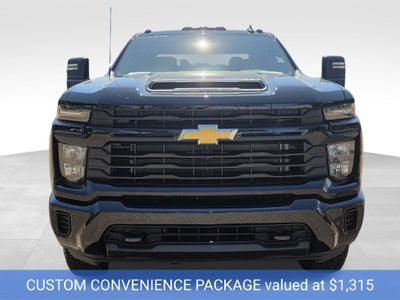 2026 Chevrolet Silverado 2500HD Custom