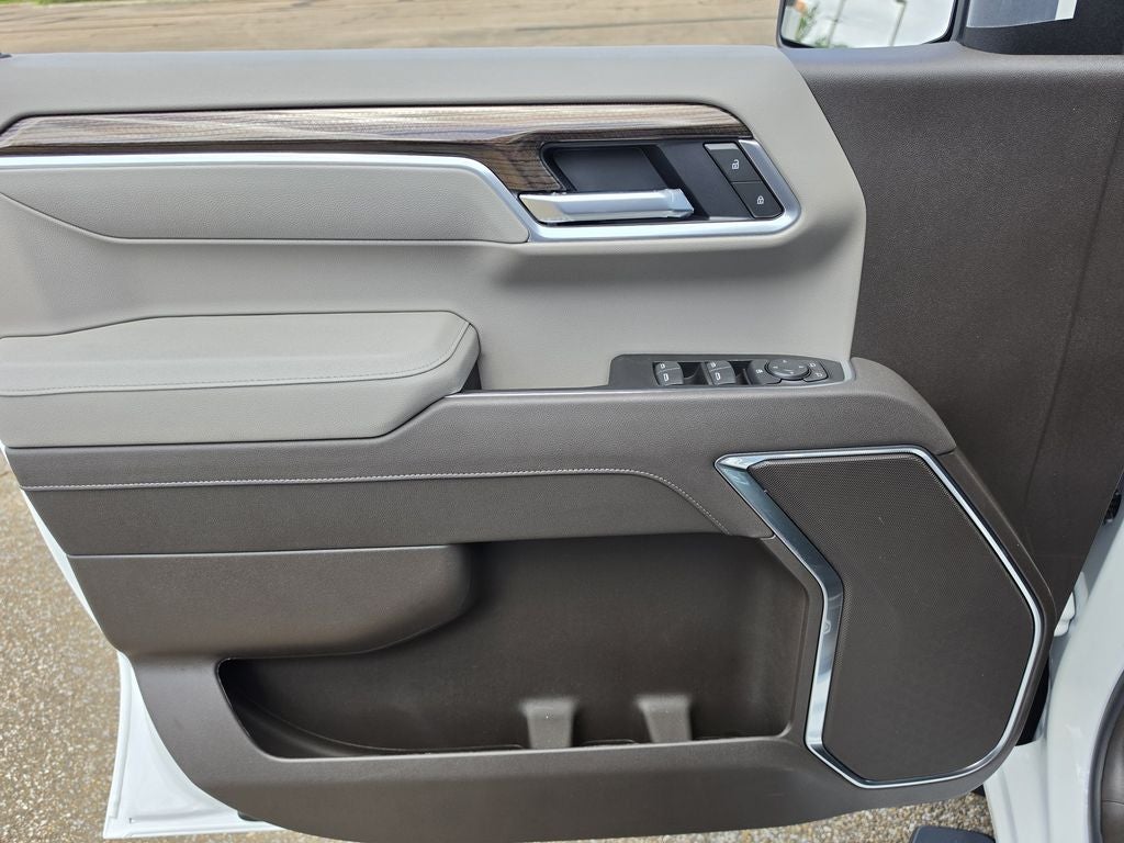 2026 Chevrolet Silverado 1500 LT LT1