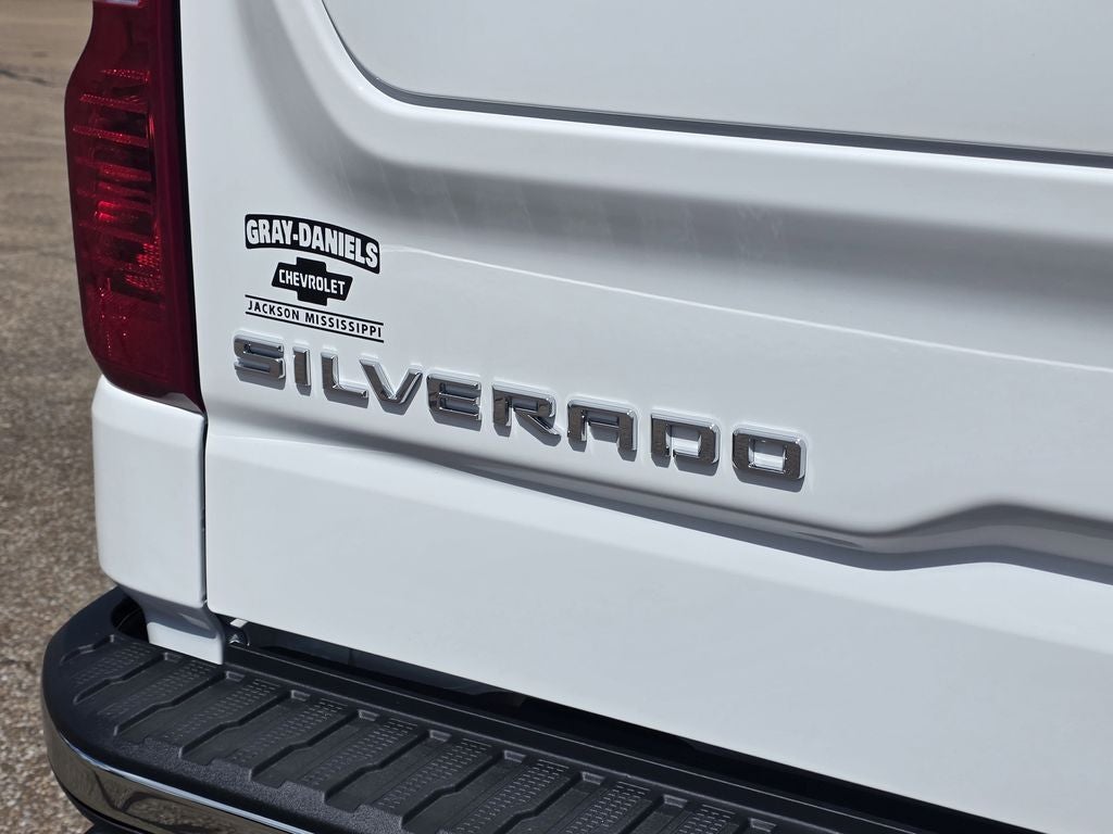 2026 Chevrolet Silverado 1500 LT LT1