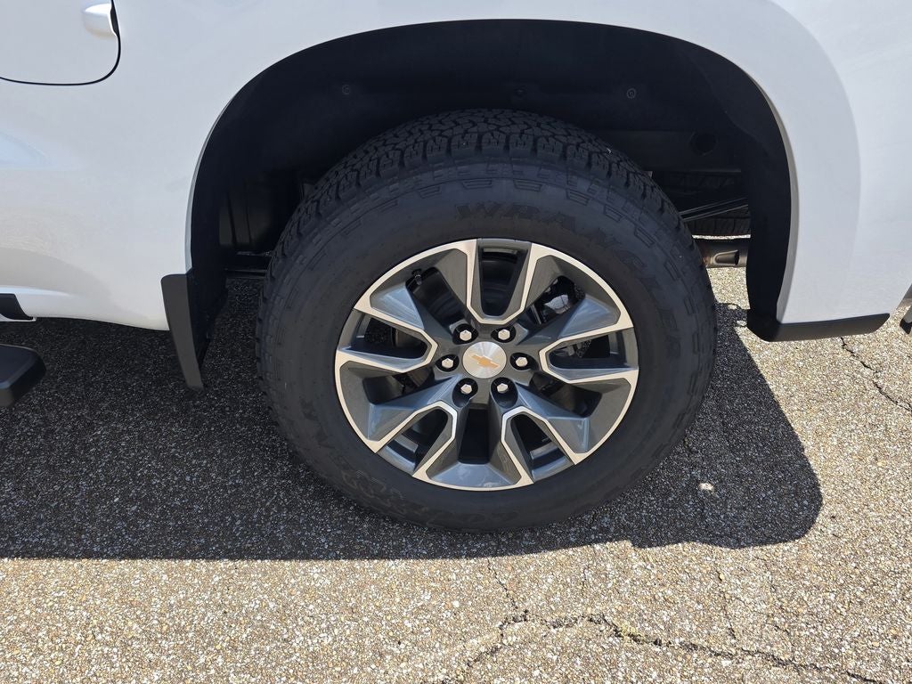 2026 Chevrolet Silverado 1500 LT LT1