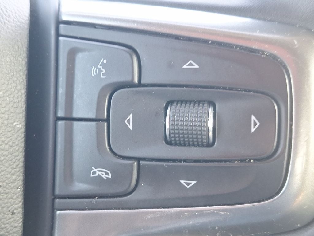 2025 Chevrolet Silverado 1500 LT LT1