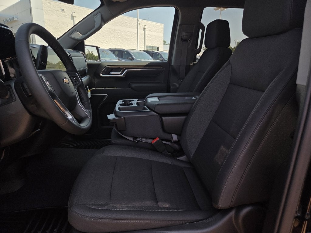 2026 Chevrolet Silverado 1500 LT LT1