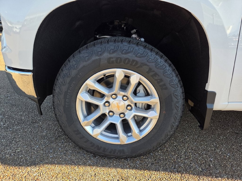 2026 Chevrolet Silverado 1500 LT LT1