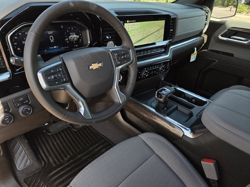 2026 Chevrolet Silverado 1500 LT LT1