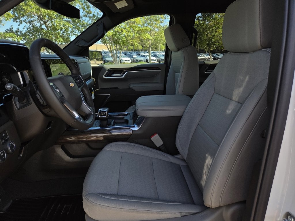 2026 Chevrolet Silverado 1500 LT LT1