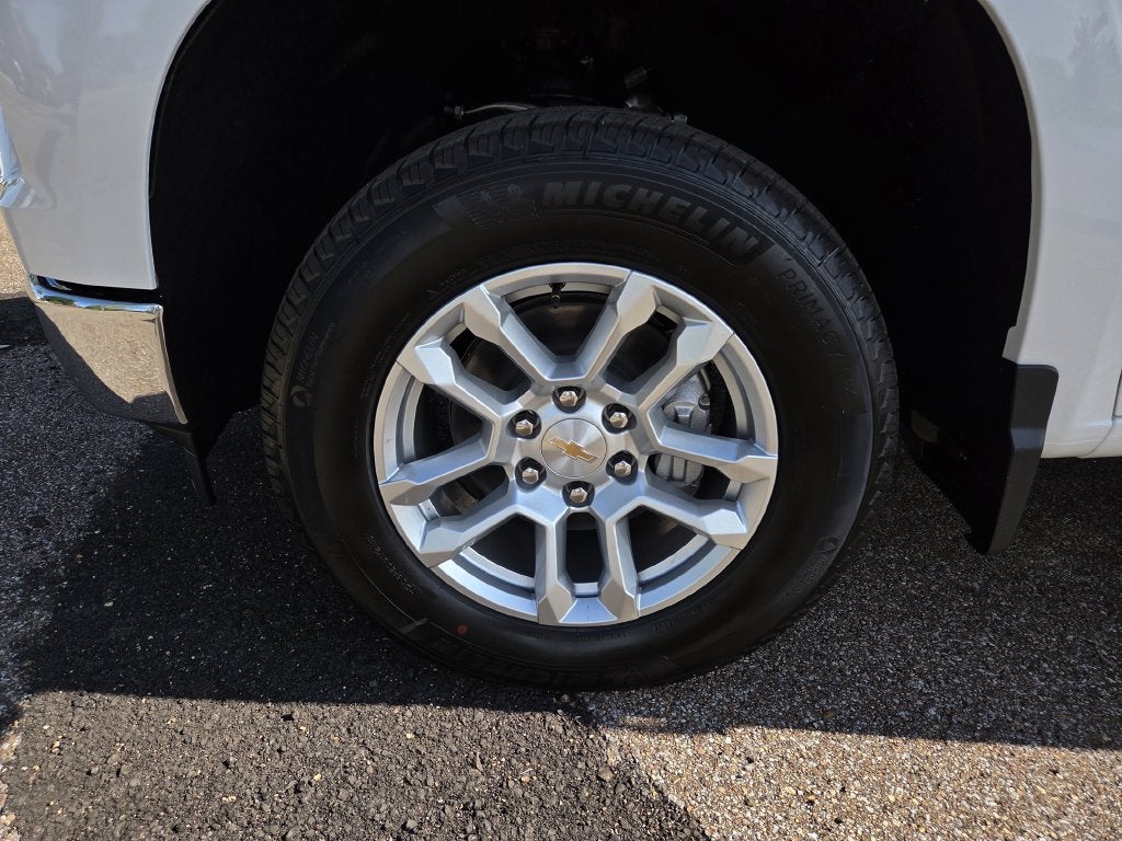 2026 Chevrolet Silverado 1500 LT LT1