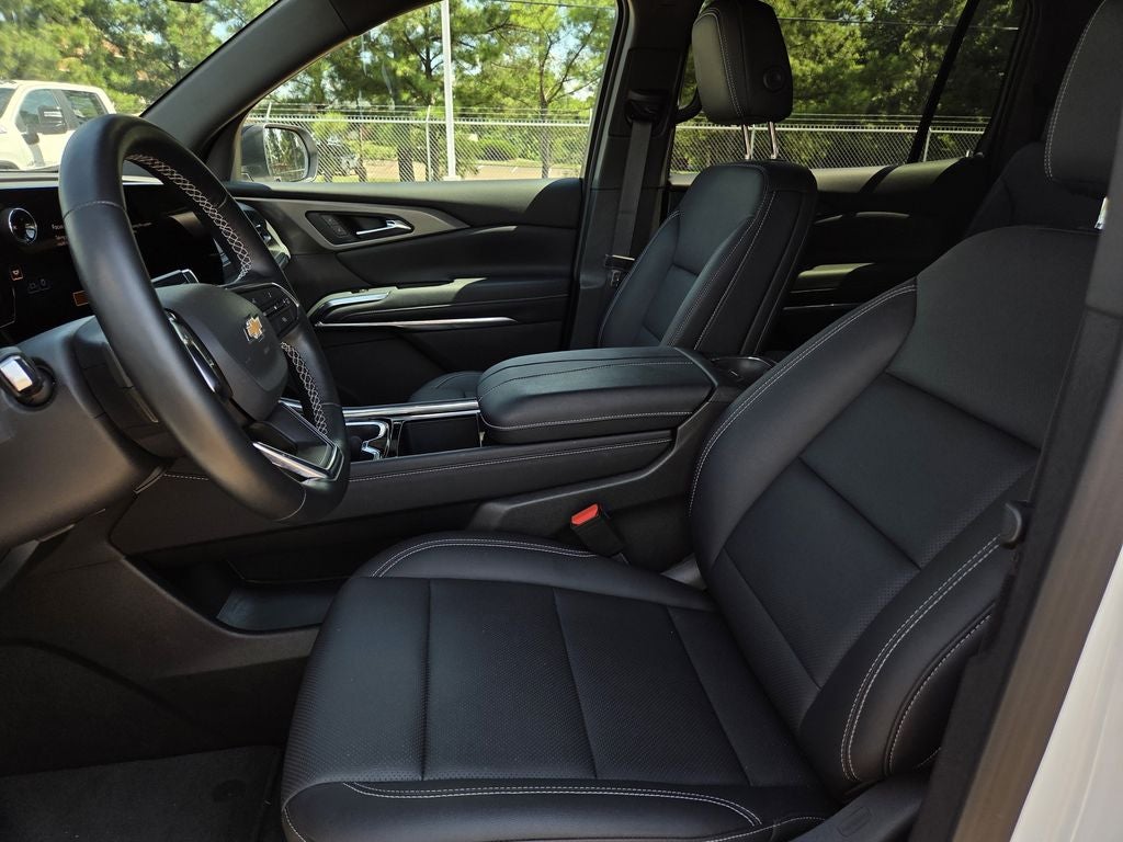 2026 Chevrolet Traverse LT 2LT