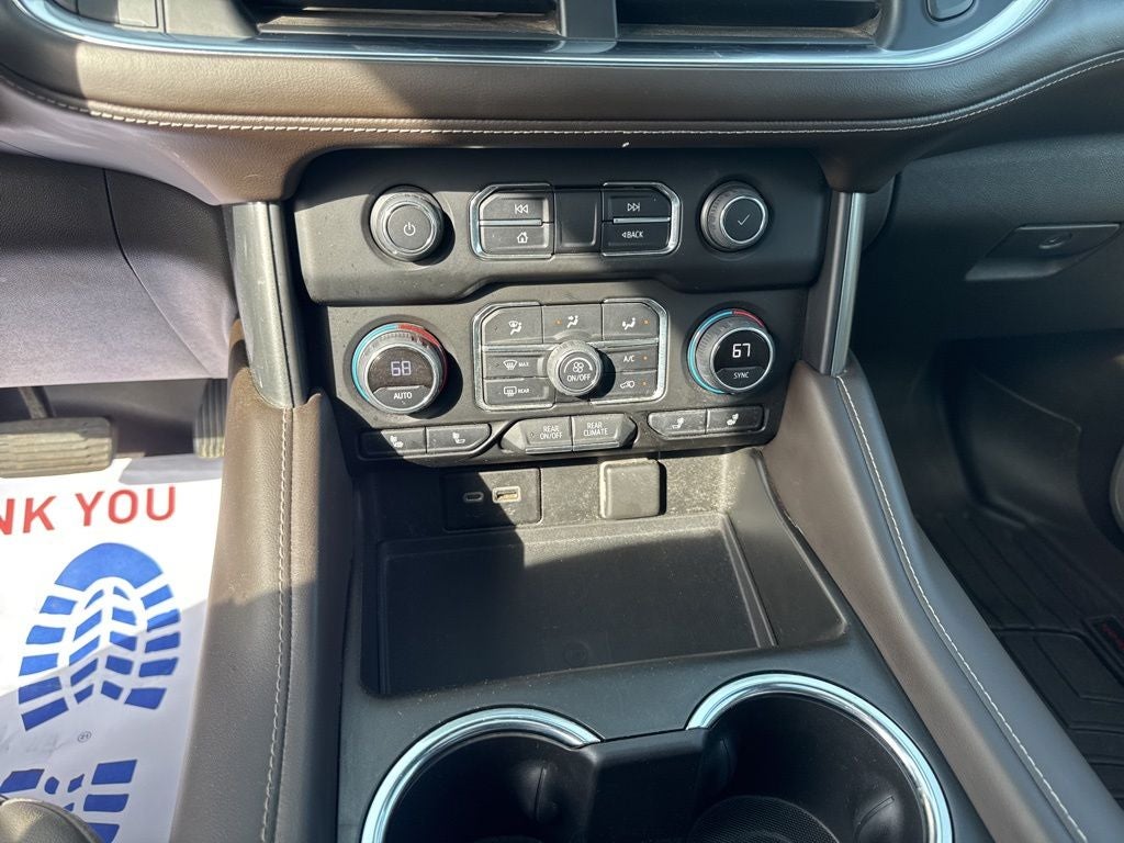 2022 Chevrolet Suburban LT