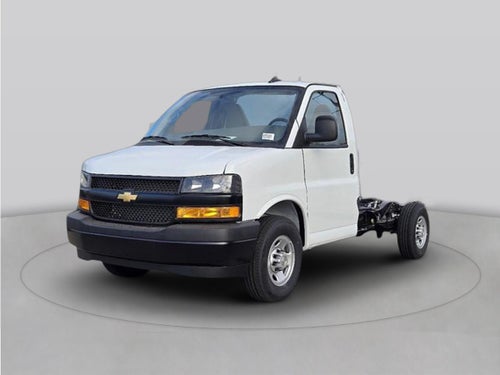 2026 Chevrolet Express 3500 Work Van Cutaway
