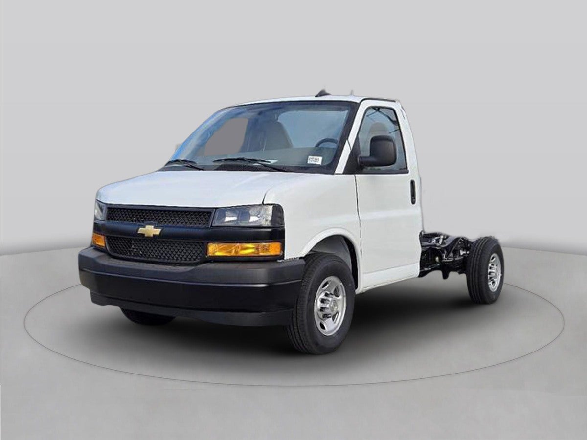 2026 Chevrolet Express 3500 Work Van Cutaway