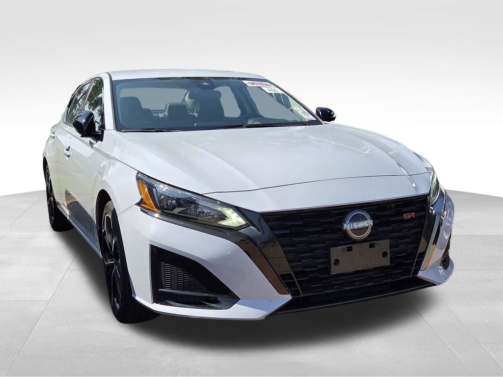 2025 Nissan Altima 2.5 SR
