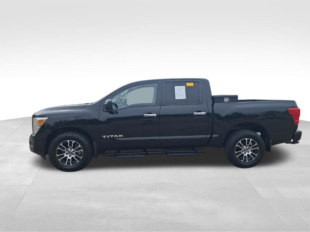 2021 Nissan Titan SV