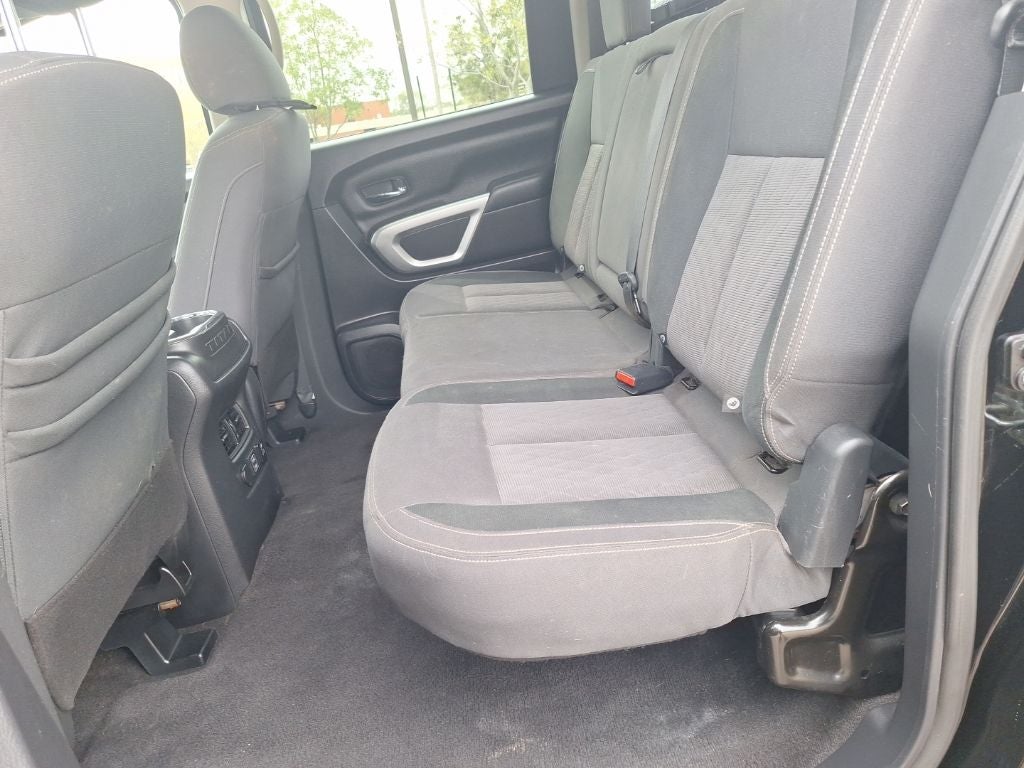 2021 Nissan Titan SV