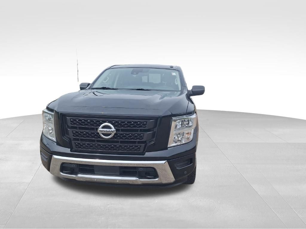 2021 Nissan Titan SV