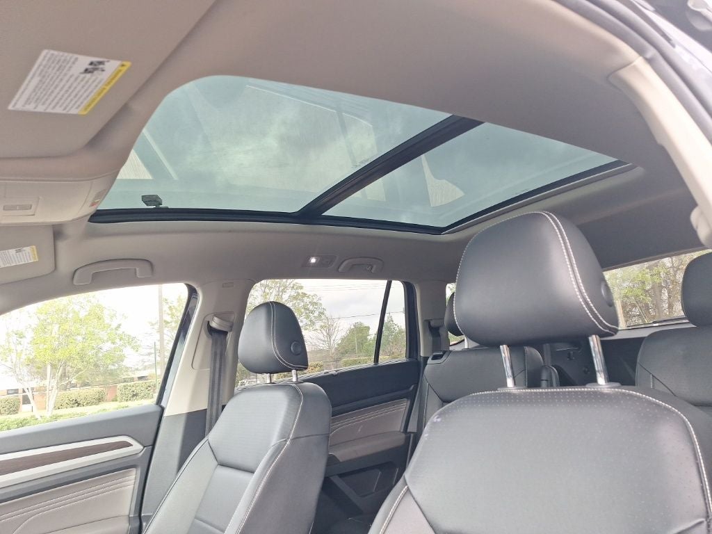 2021 Volkswagen Atlas 3.6L V6 SE w/Technology