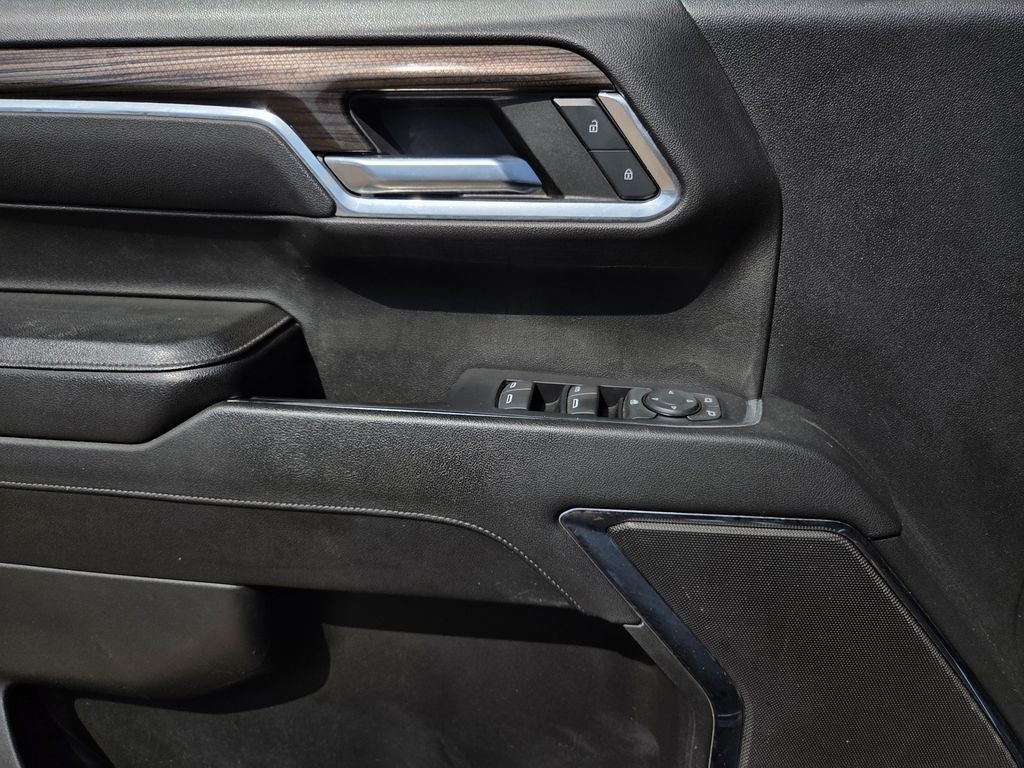 2023 Chevrolet Silverado 1500 LT LT1