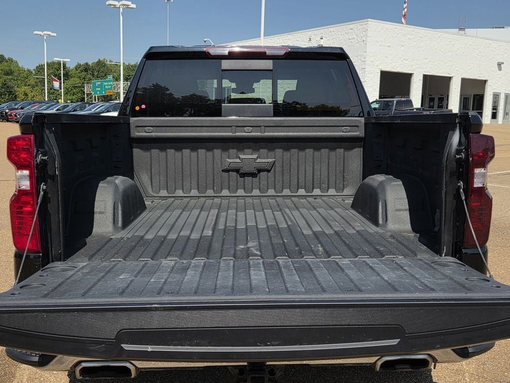 2023 Chevrolet Silverado 1500 LT LT1