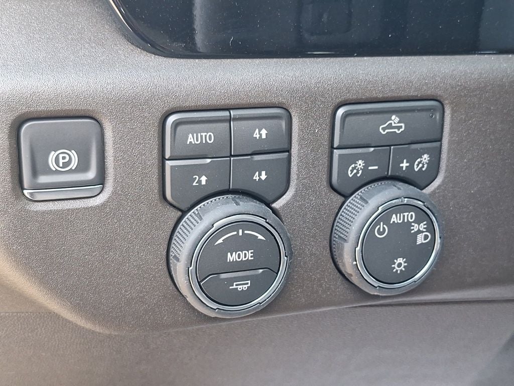 2026 Chevrolet Silverado 1500 LT LT1