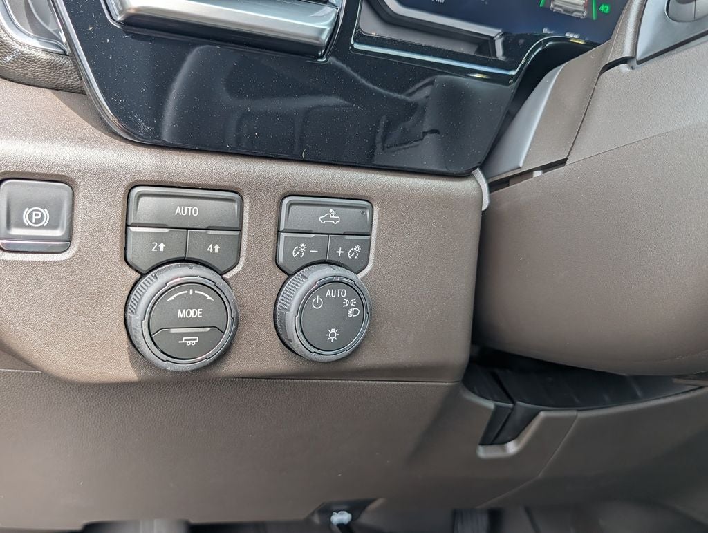 2026 Chevrolet Silverado 1500 LT LT1