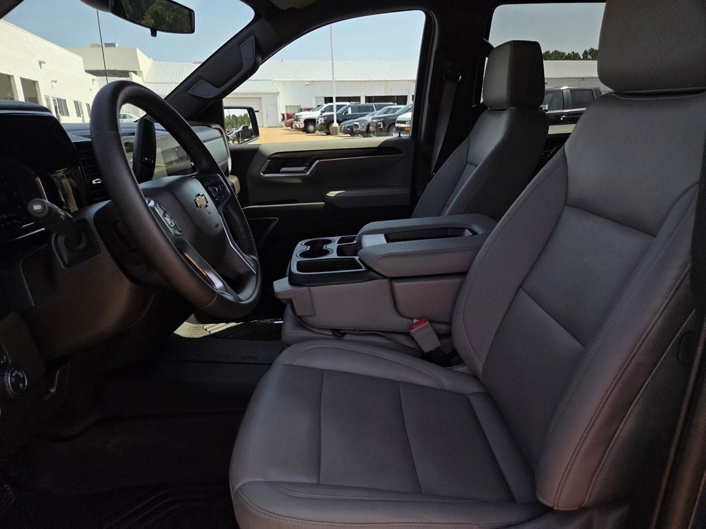 2026 Chevrolet Silverado 1500 LT LT1