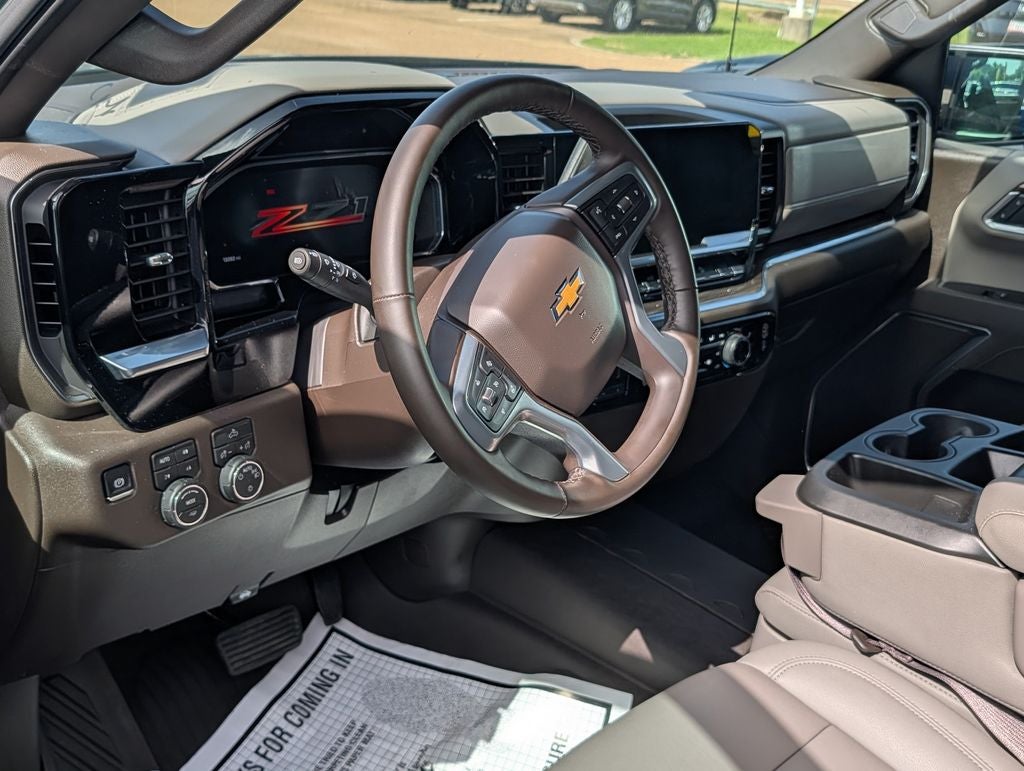 2026 Chevrolet Silverado 1500 LT LT1