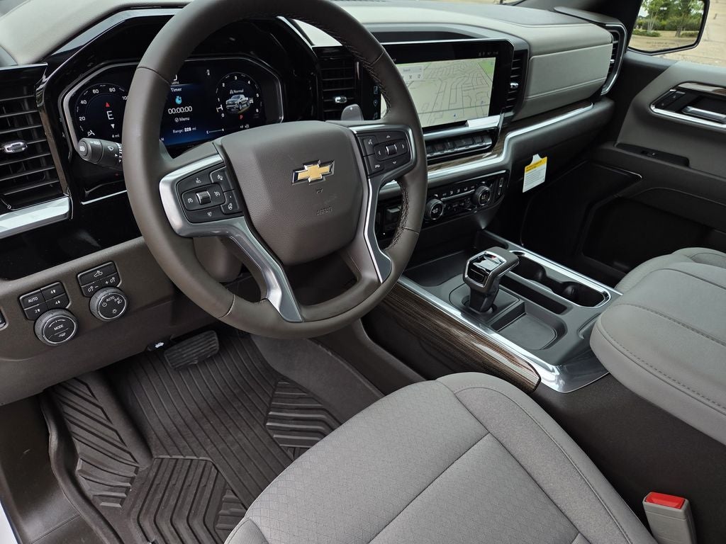 2026 Chevrolet Silverado 1500 LT LT1