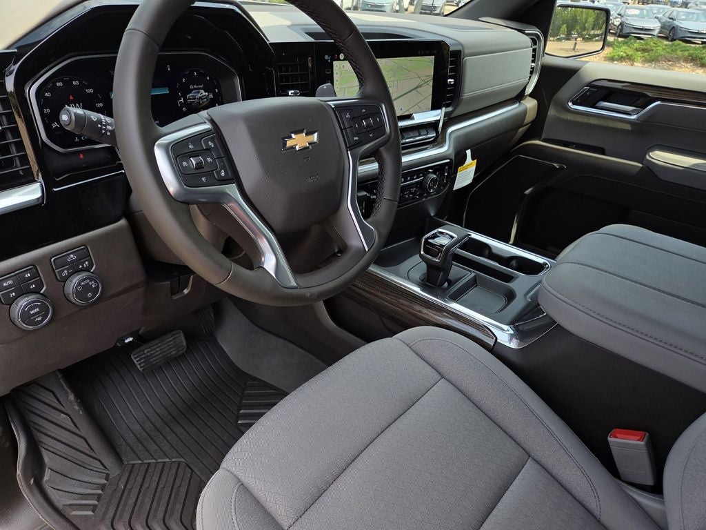2026 Chevrolet Silverado 1500 LT LT1
