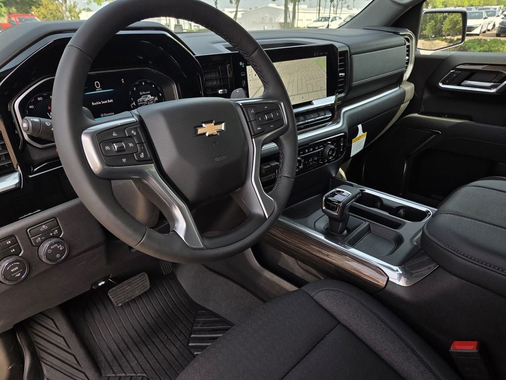 2026 Chevrolet Silverado 1500 LT LT1