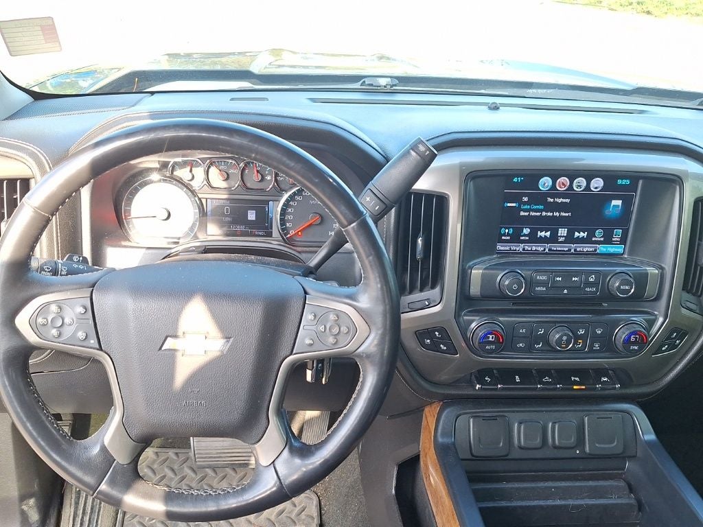 2017 Chevrolet Silverado 1500 High Country