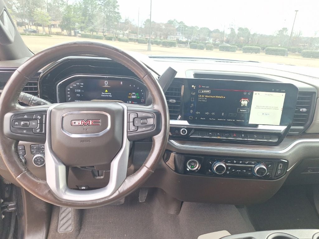 2022 GMC Sierra 1500 SLT