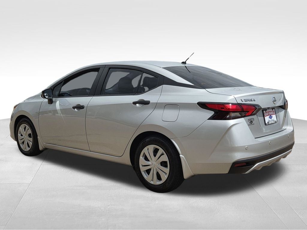 2021 Nissan Versa 1.6 S